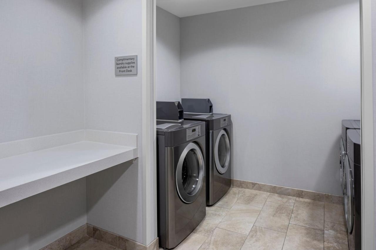 Hotel Courtyard By Marriott San Angelo Esterno foto