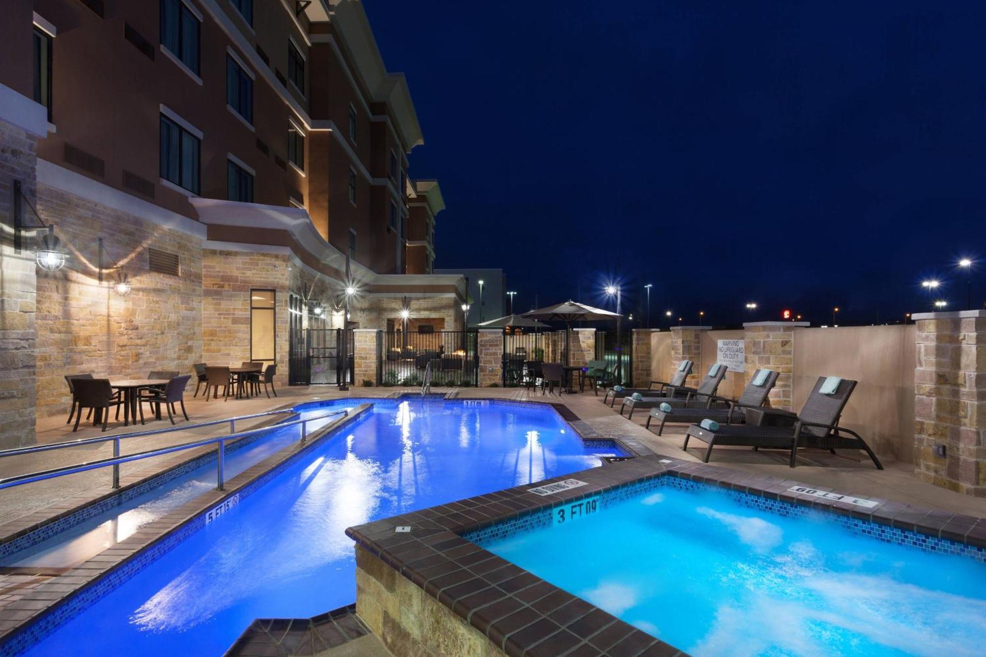 Hotel Courtyard By Marriott San Angelo Esterno foto