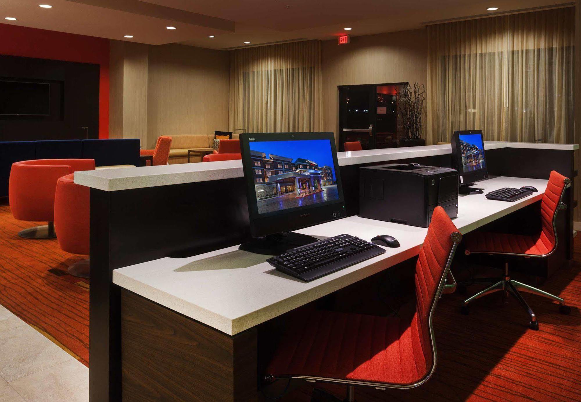 Hotel Courtyard By Marriott San Angelo Esterno foto
